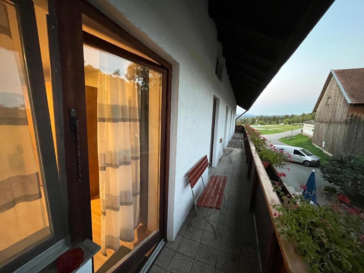 Landgasthof Blasini - Pfahlhof Zandt Exteriör bild